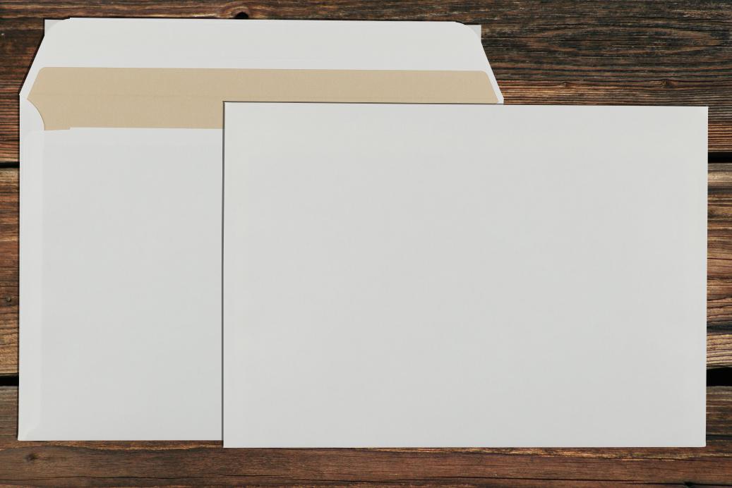 Briefhüllen C5 162x229 mm Haftklebend Cremeweiß 90 g/qm